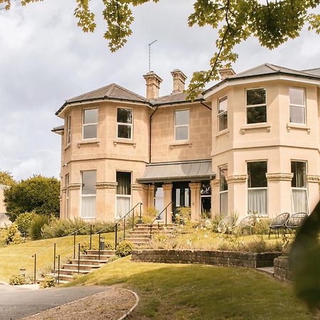 Leighton House - Boutique Guesthouse Бат Экстерьер фото The former vicarage of St. Andrew's Church, now the home of the school's headmaster