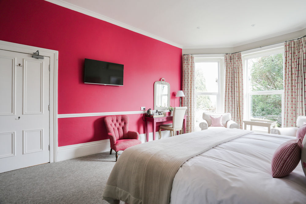 Leighton House - Boutique Guesthouse Бат Экстерьер фото A bedroom at The Old Swan
